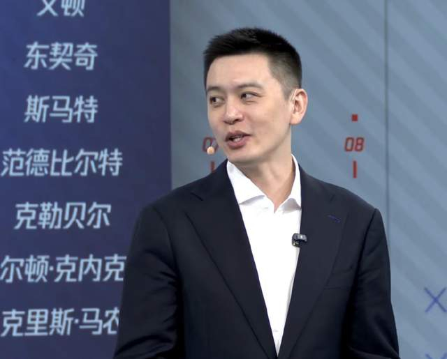 kaiyun-杨鸣离职后状态极佳，黑眼圈消失，解说完NBA还将参加杯赛开幕式|杨毅|内蒙古|球迷|主帅_新浪新闻