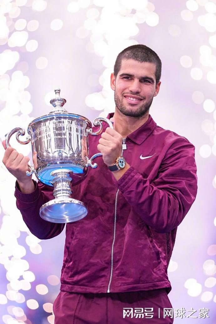 郑钦文排名再降！男女单TOP100中国球员仅三人