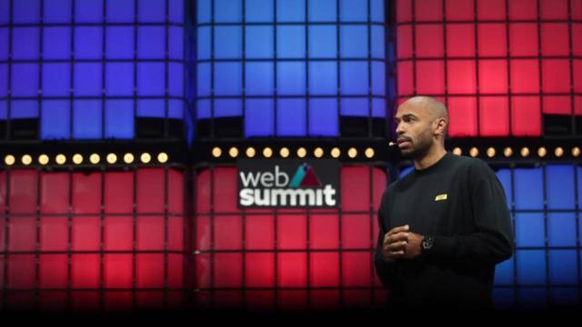 kaiyun-亨利为何戒了社交媒体？因为“它们靠拉仇恨赚钱”！